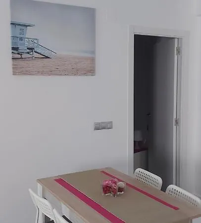 شقة Suerte Con Vistas A La Playa San Antonio De *